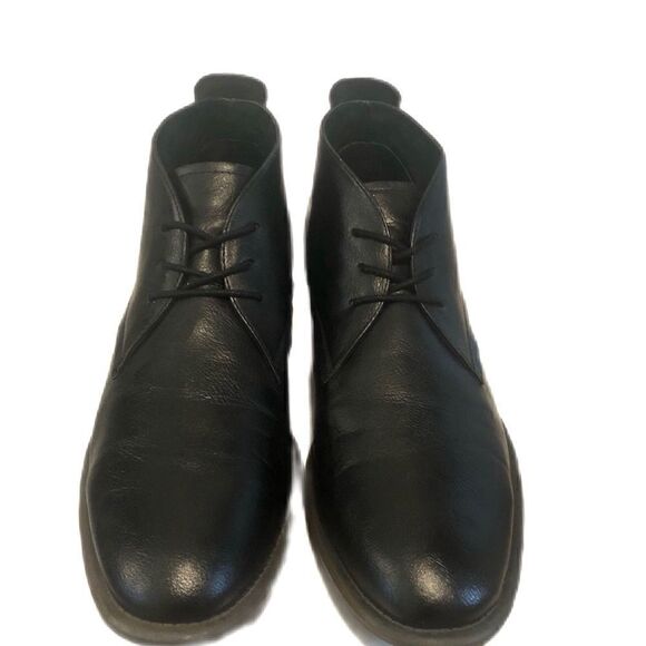 Kenneth Cole chukka boots EUC main image 4